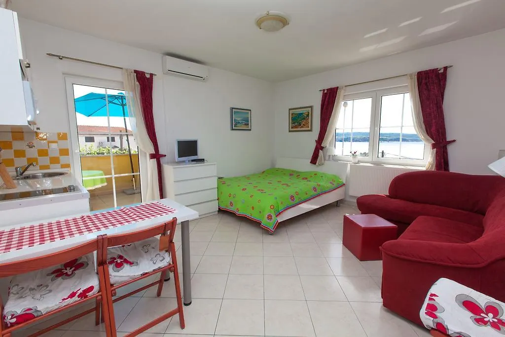 Apartments Vila Rosa Mora Crikvenica