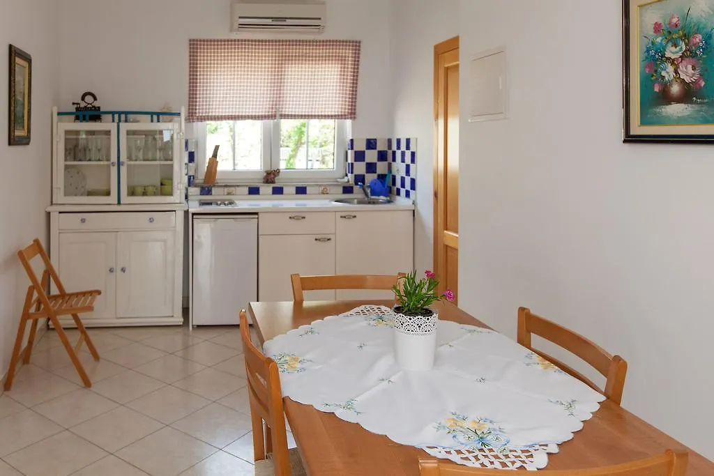 Apartments Vila Rosa Mora Crikvenica Croatia