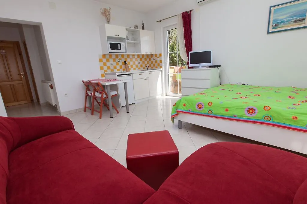 Apartments Vila Rosa Mora Crikvenica