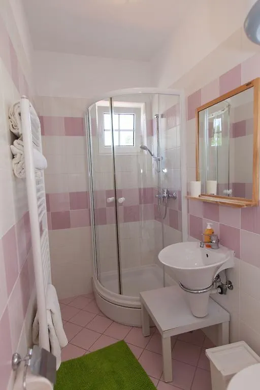 Apartments Vila Rosa Mora Crikvenica