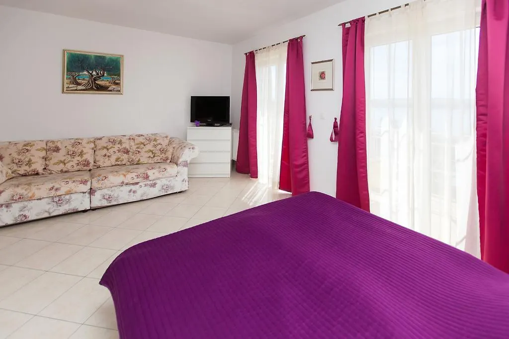 Apartments Vila Rosa Mora Crikvenica Croatia
